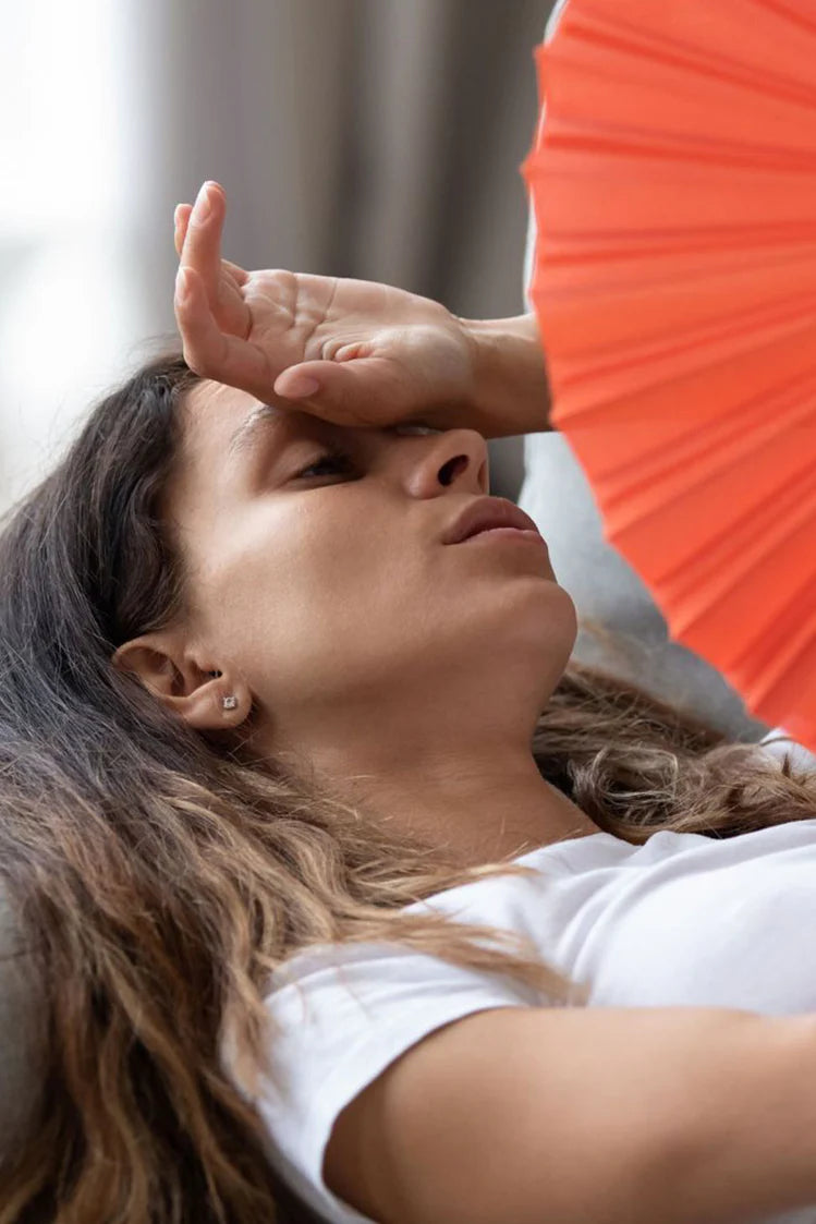 → Los calores de la menopausia: ¿Cómo aliviarlos?